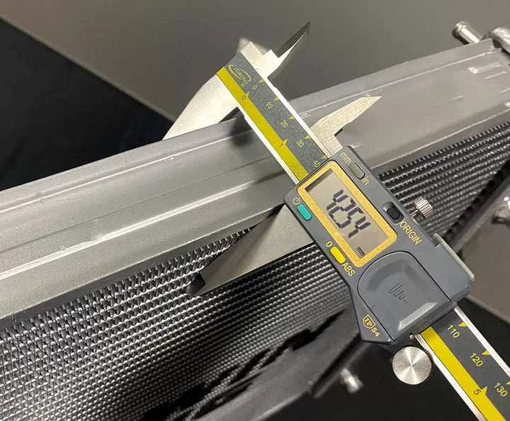 Triple-Pass MAXIMUM PERFORMANCE 42mm Radiator
