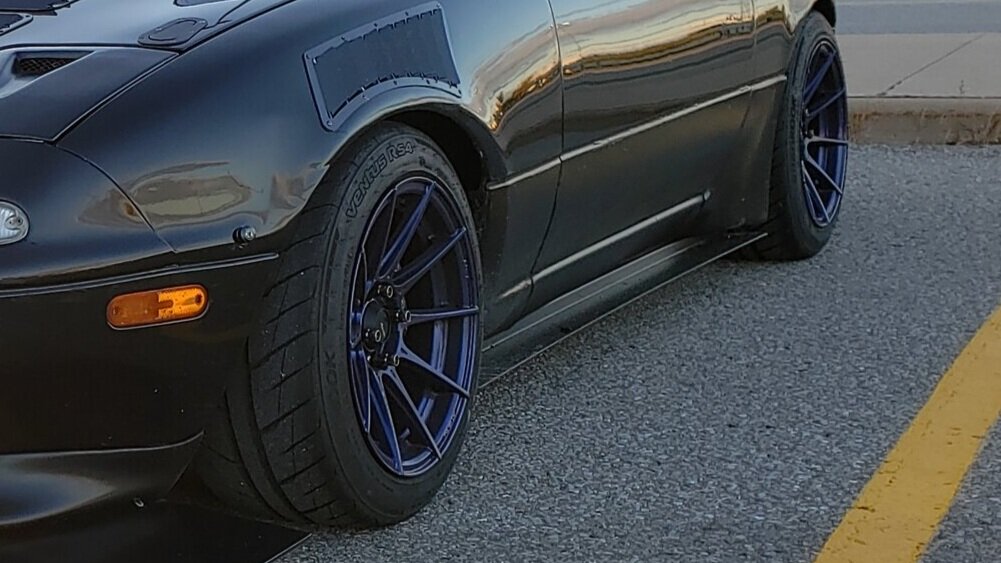 MX-5 Miata Durable Side Skirts (1990-1997)