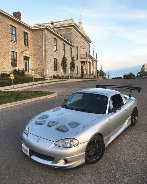 NB MX-5 Miata Aluminum Hood Vents (1998-2005)